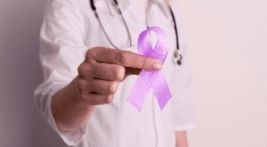 Março Lilás: campanha de conscientização sobre câncer de colo de útero.